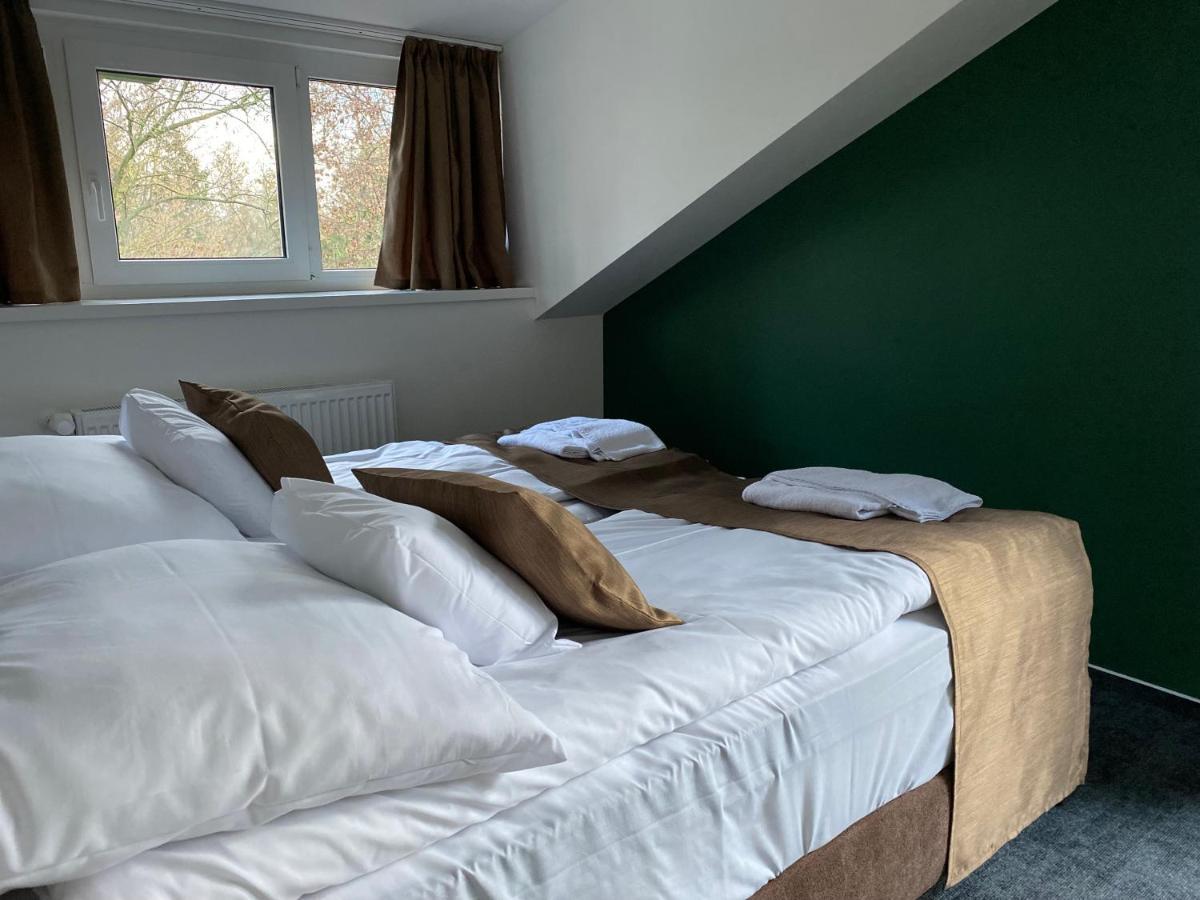 A Fogado Bed & Breakfast Bicske Екстериор снимка