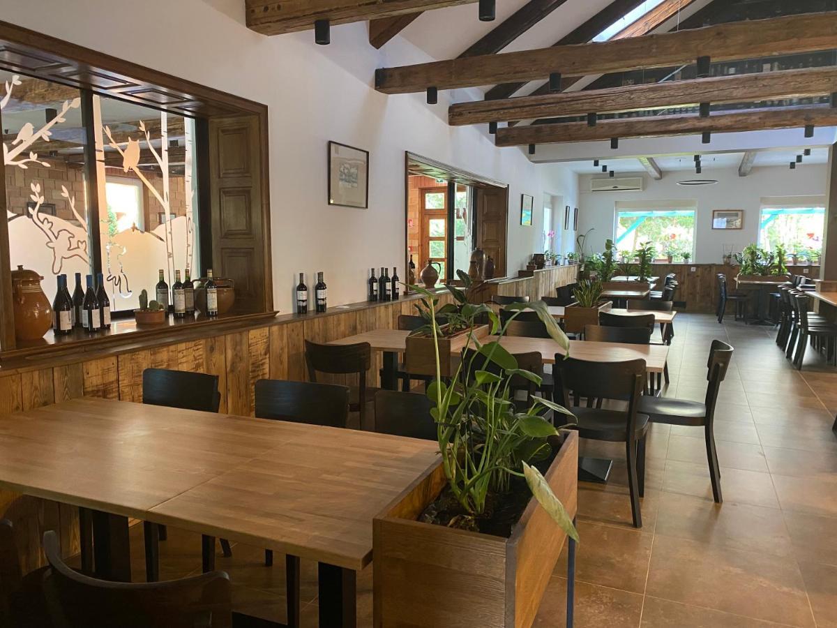 A Fogado Bed & Breakfast Bicske Екстериор снимка