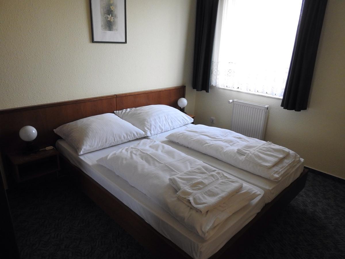 A Fogado Bed & Breakfast Bicske Екстериор снимка